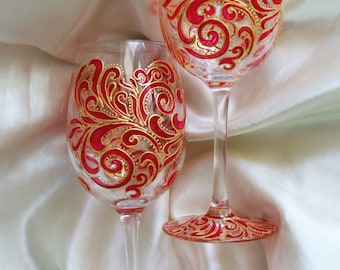 Red painted Wine Glasses Handmade, Personalized Wedding Wine Gifts for Bride And Groom, Hand-Painted Glass.