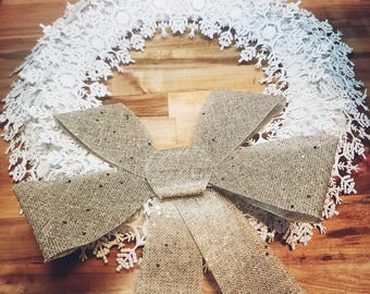 SNOWFLAKE DOOR WREATH 14&quot;
