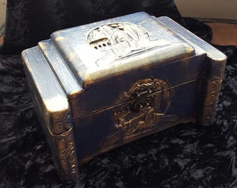 Antique oriental chest.Chinese antique trinket box,carved box,oriental chest.antique jewelry box.antique Chinese,blue,gold,Jewellery box