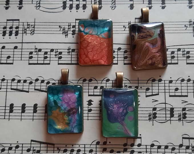 Abstract art Pendant,Fluid Art Pendant,Gold/brass Rectangle Pendant,Necklace,Resin Pendant, rectangle Pendant,handmade resin Pendant