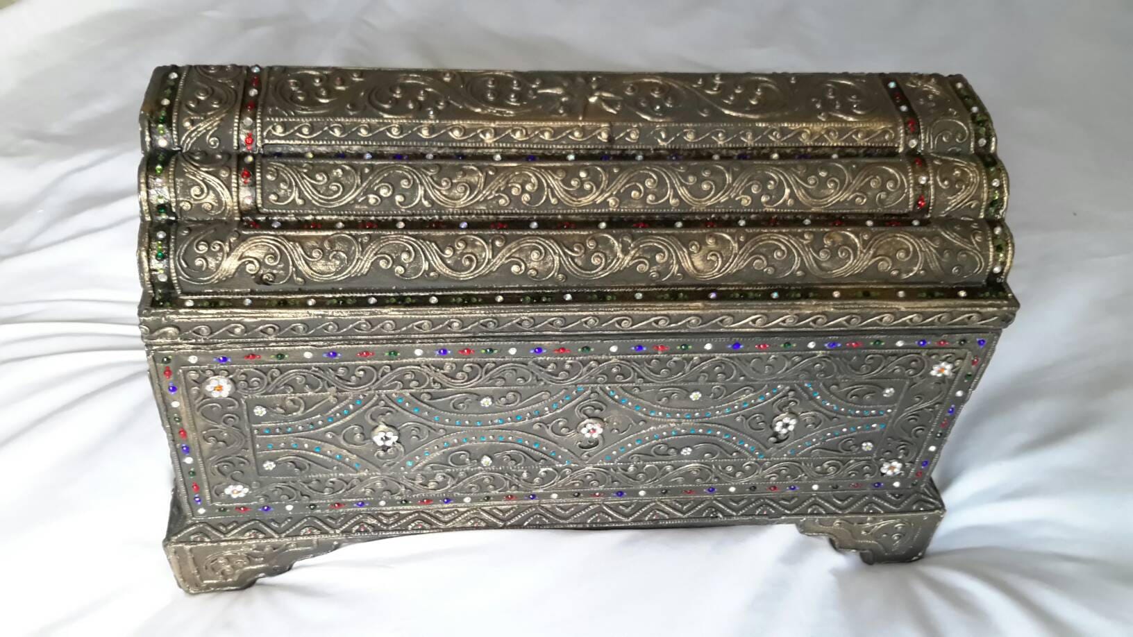 Large Art Deco antique treasure chest.jewel chest.art deco.large