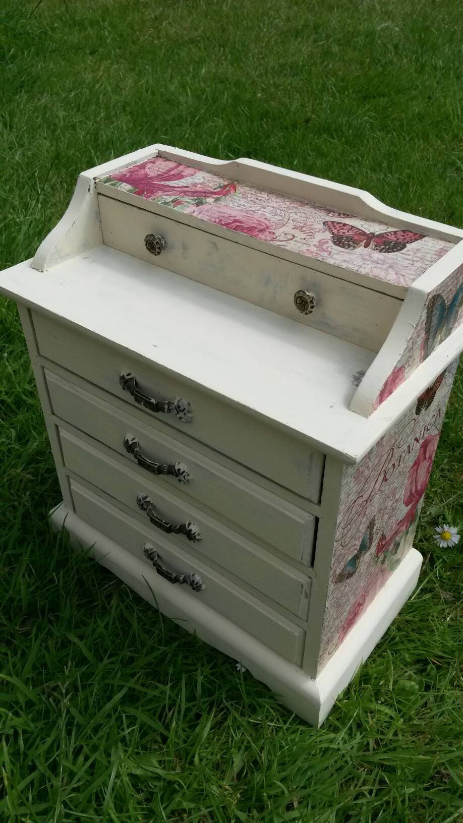 jewellery box,jewelry box butterfly,decoupage chest of drawers,pink vintage shabby chic,mini chest drawers,Bureau style,jewelry armoire