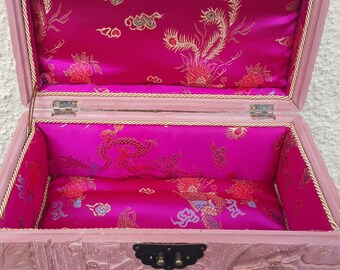 Oriental box Chinese camphor circa 1880,keepsake chest.antique jewelry chest,hand painted box.antique jewelry box.Chinese chest.PINK