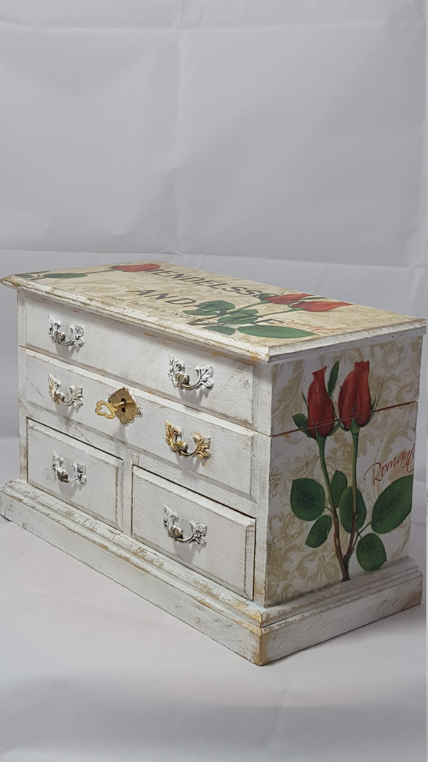 Shabby chic decoupage box Romantic decoupage box with roses shabby chic decor decoupage box vintage box jewellery box with roses