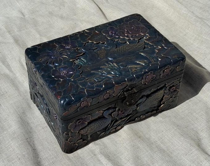 Antique oriental camphor,camphor.antique jewelry chest,carved box, oriental box.antique jewelry box.antique Chinese chest.