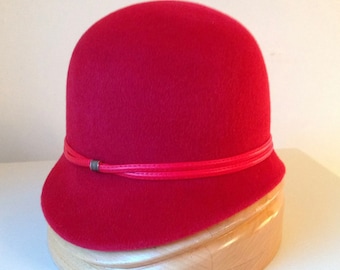 Cherry - Red Furfelt Cloche with faux leather red band - winter hat, wool hat, 1930s hat,