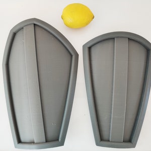 Mandalorian Thigh Armor - 3D Printed DIY Kit, Ready to Paint, Cosplay Armor for Mandalorian Costume - Very sturdy