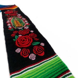 Afstuderen Mexicaanse zarape sarape Mexico todo corazon gepersonaliseerde grad sjerp stola estola class of 2025 Flowers Virgen 3D-personalisatie