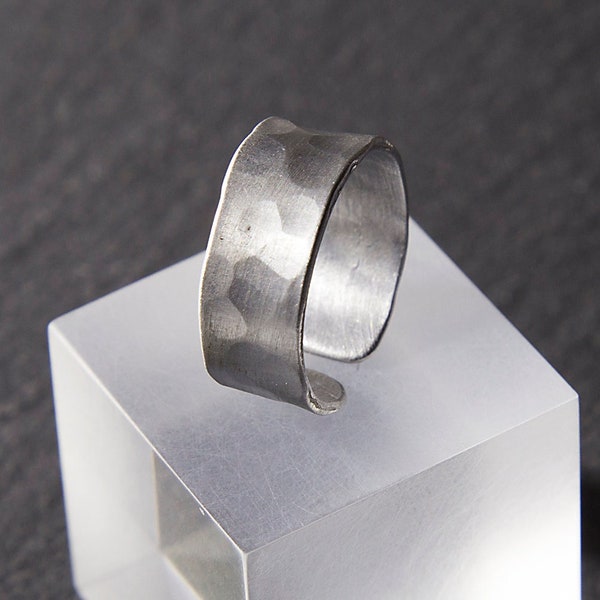 Unisex Ring, Leichter Ring, verstellbarer Ring, Lässiger Ring, gehämmertes Juwel, einfaches Ring, Geburtstagsgeschenk, Unisex Jewels, Aluminiumring