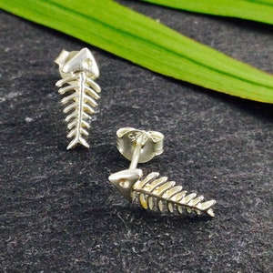Silver Earrings, Silver Fish Studs, Fish Skeleton, Funny Earrings, Fishbone earrings, Tiny Fish Earrings, stud earrings, Little fish Studs
