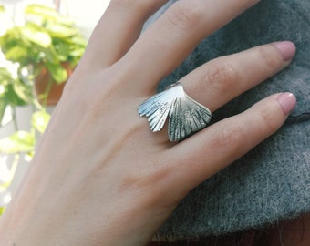 Silver ginkgo ring, Gingko Biloba, botanical ring, Ginkgo Leaf Ring, ginkgo biloba, Art Nouveau Ring, Wedding Gift, Silver Leaf