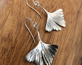 Ginkgo Earrings, Ginkgo Jewelry, Ginkgo Biloba, Silver Earrings, Leaf Earrings, Ginkgo Leaf Earrings, Botanical Jewel, Gingko Leaves