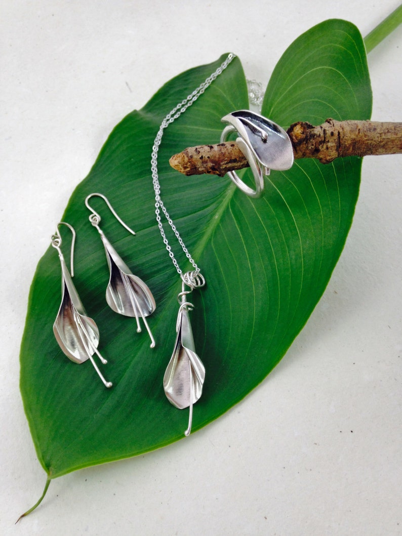 Silver Lily Ring Silver Flower Ring Adjustable Ring Calla Etsy