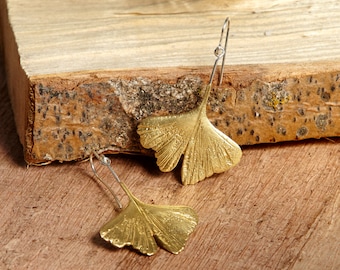 Ginkgo earrings, Gingko leaf earrings, bronze ginkgo, wedding earrings, bridesmaid earrings, bronze leaf, leaf earrings