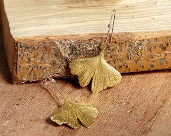 Ginkgo earrings, Gold Ginkgo Leaf, ginkgo biloba, bronze earrings, leaf earrings, golden bronze, bridesmaid gift, wedding gift, Mom Gift