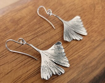 Ginkgo earrings, Ginkgo Jewelry, Silver earrings, Medium size, Ginkgo leaf, Silver Ginkgo, Anniversary Gift, Botanical Jewel, Leaf earrings