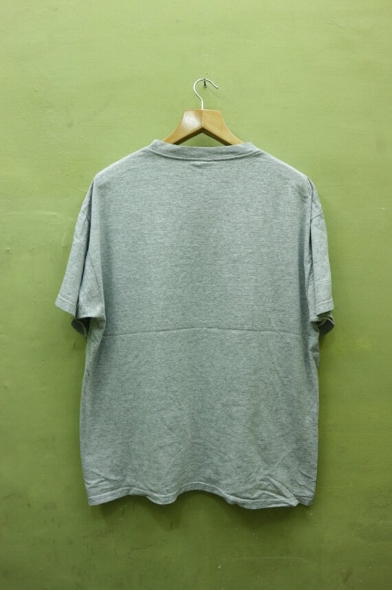 Nike running shop shirt