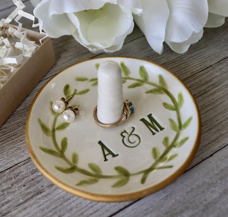 Ring Holder, Ring Dish Personalized, Engagement Gift, Laurel Leaves Wreath image 4