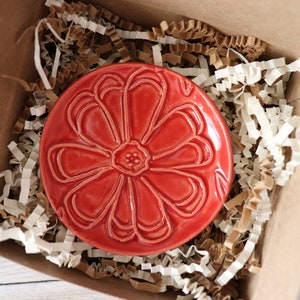 Ring Dish, Ring Holder, Flower Dish, Red Flower Pottery, Trinket Dish, Gift for Her image 9