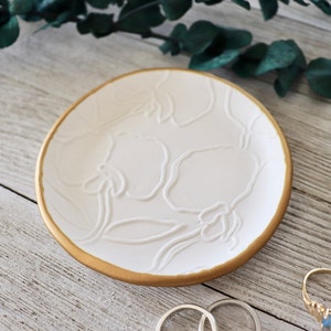 Botanical Trinket Dish, Ring Holder, Jewelry Dish, White, Gold, Sweet Pea Flower, Gift for Her, Gift Boxed, IN STOCK image 7