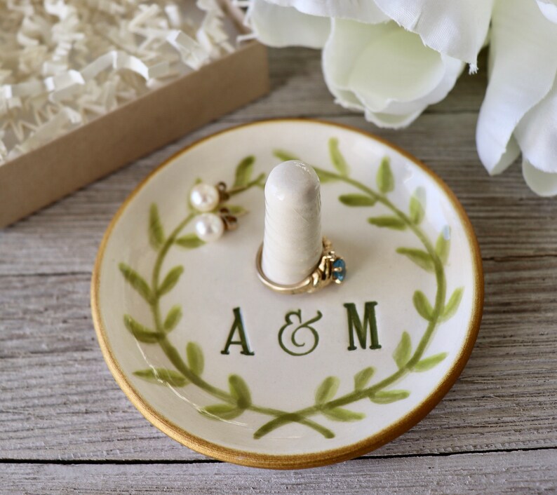 Ring Holder, Ring Dish Personalized, Engagement Gift, Laurel Leaves Wreath image 3