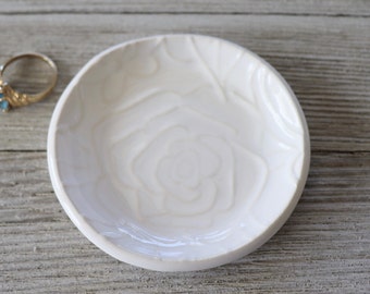 Ring Dish, Ring Holder, White Rose, Bridal Shower Favor, Gift for Bridesmaid, Bridesmaid Proposal, Gift Boxed, IN STOCK