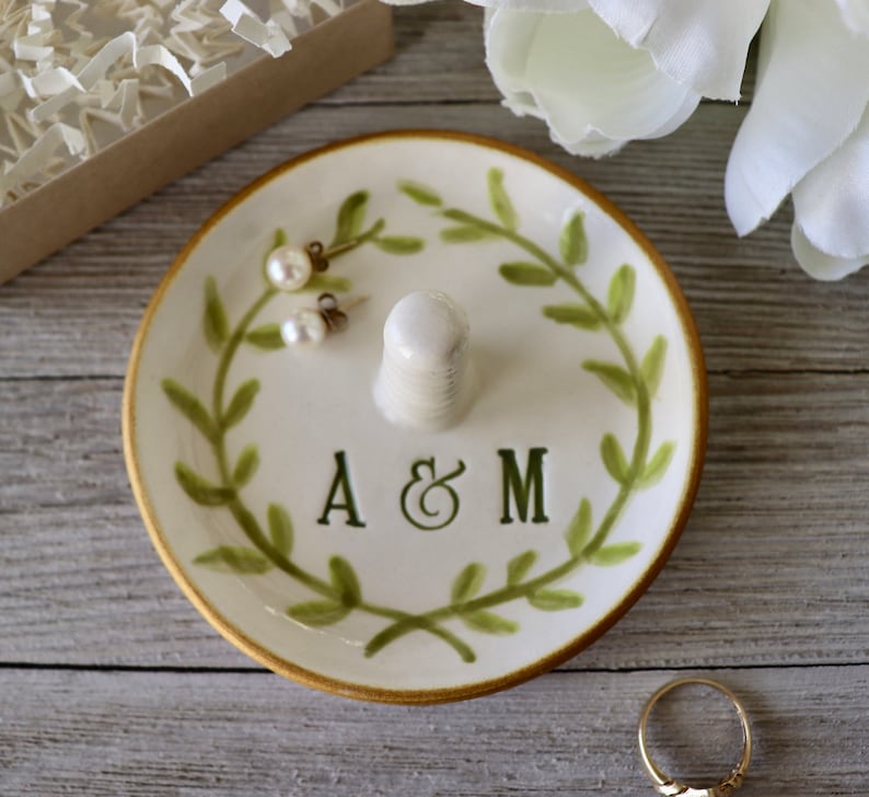 Ring Holder, Ring Dish Personalized, Engagement Gift, Laurel Leaves Wreath image 2