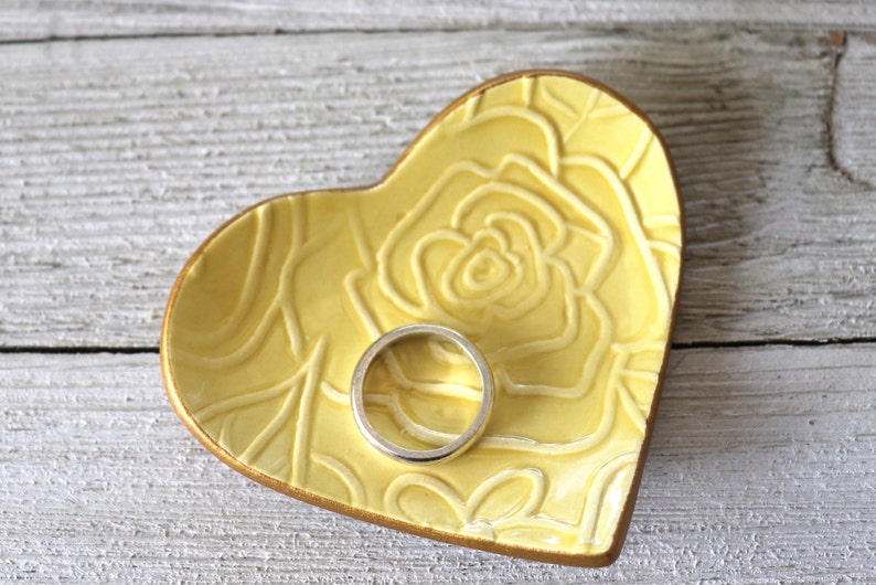 Ring Dish, Heart Ring Holder, Rose, Gift, Yellow Rose, Gold, Gift for Bridesmaid, Gift Boxed, IN STOCK image 3