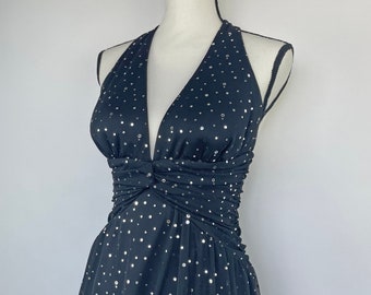 Vestido vintage negro con cuello halter