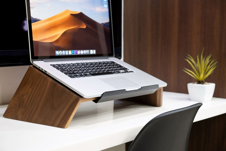 Laptopständer, MacBook-Ständer, Aufbewahrungsorganisation für Computerständer aus Holz, Laptop-Tablett aus Holz, Laptop-Riser, MacBook-Halter, Geschenke für Ihn Bild 6