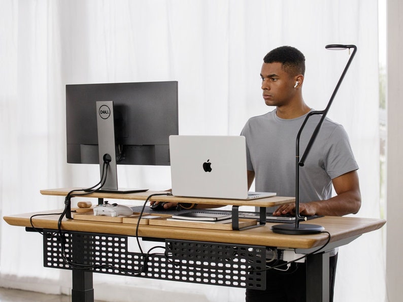 Oakywood Schreibtischregal, Dual-Monitorständer aus Holz, Heimbüro, Schreibtischzubehör-Organizer, Büroaufbewahrung und Organisation, Geschenk für Ihn Bild 6