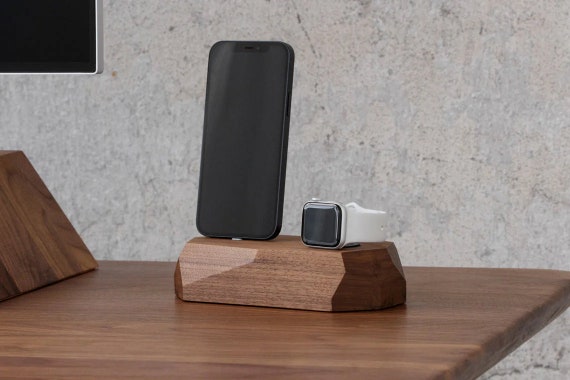 Apple iphone and watch combo sale