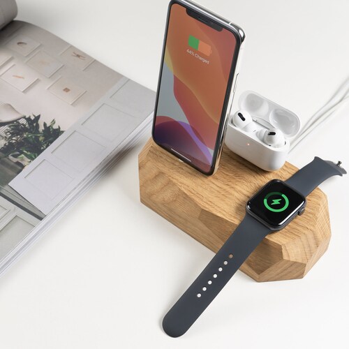 2 in 1 iPhone \u0026 Apple Watch Charging Dock | Belkin