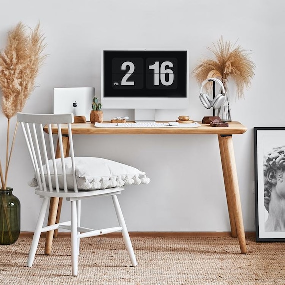 Panama retro desk with riser outlet