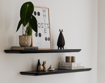 Handcrafted Oakywood Floating Shelf: Solid Wood Wall Decor