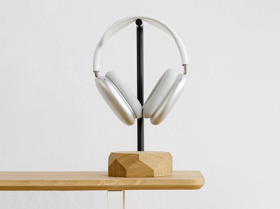 Personalized Wooden Headphone Stand: Audiophile Desk Organizer