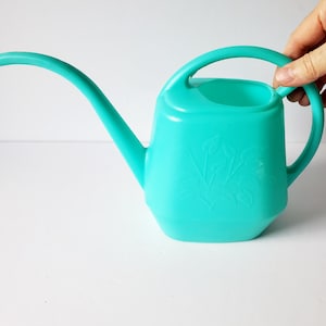 6 cup vintage USA aqua plastic indoor watering can