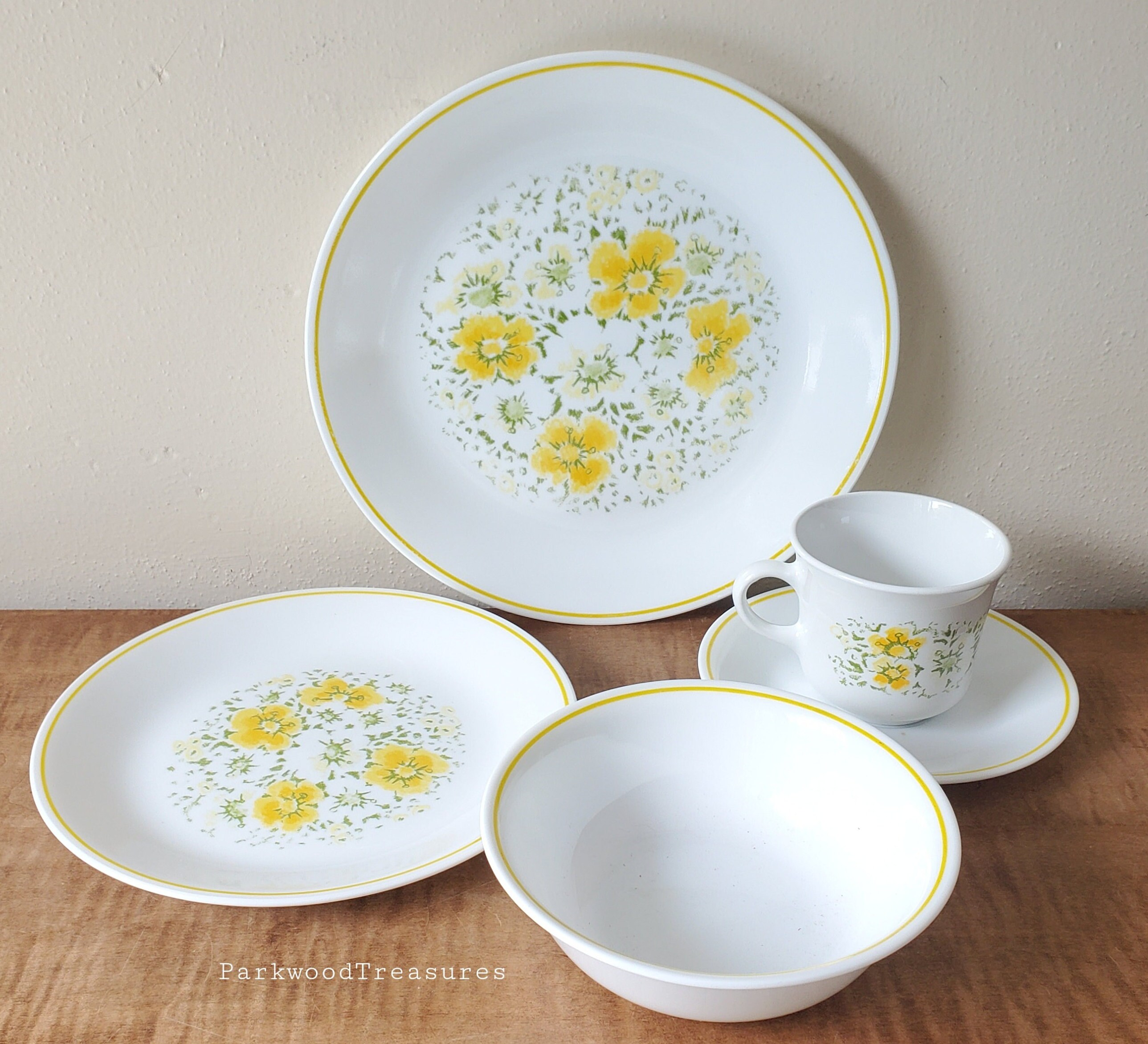  DOLTON ☆CORONET☆vintage食器セット Vintage Corelle April Dinnerware: 21 Piece Set for 4 Guests