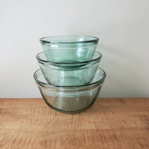 Vintage Glass Mixing Bowls~Turquoise Glass Nesting Bowls ~Set of 3 Anchor Hocking Mixing Bowls