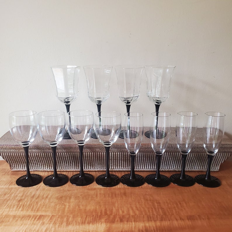 Vintage Black Stem Wine Glasses Luminarc Cristal D'Arques-Durand Set of 12 Three Sizes as Pictured and Described in Listing image 6
