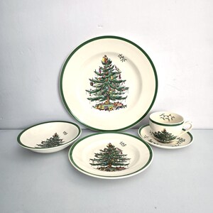 Spode Christmas Tree Dinnerware Set 20 Piece Service for Four image 2