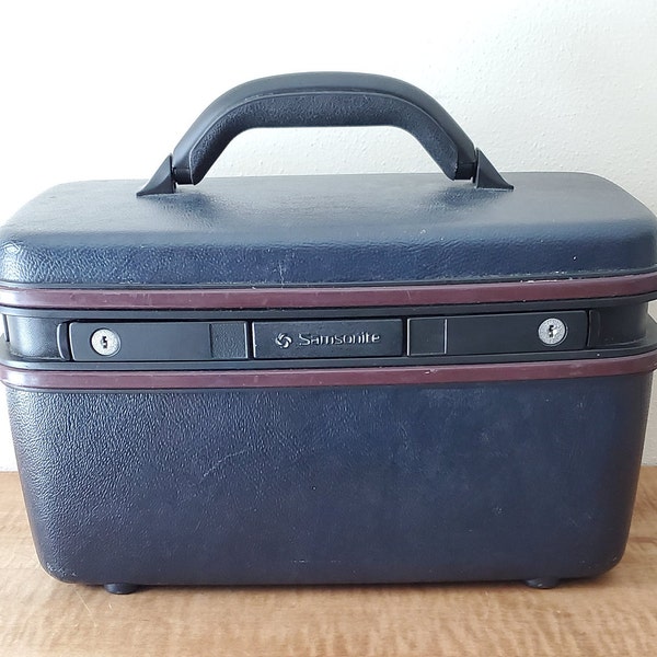 Vintage Travel Suitcase, Blue Faux Leather Hard Shell Train Case, 1987 Silhouette Samsonite Luggage