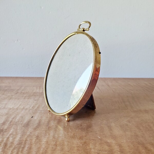 Vintage Oval Gold Metal Photo Frame 3x4