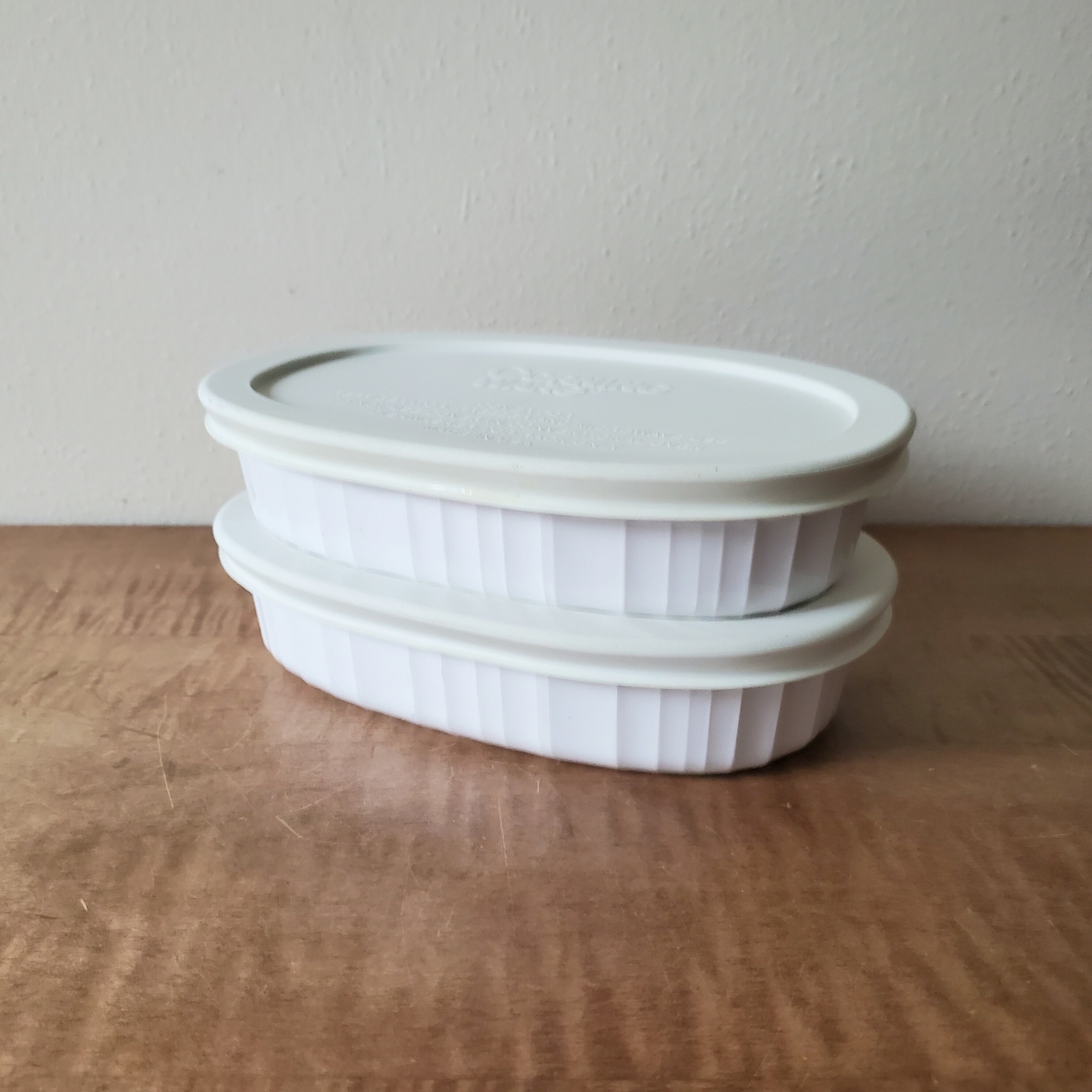 Corningware Entree Baker, Oval, with Glass Cover, French White, 1.5 qt - 2 pieces