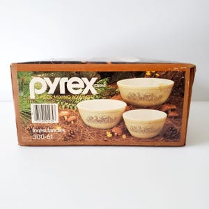 Pyrex Forest Fancies mixing bowls, new in box Pyrex unopened box of Pyrex Forest Fancies nesting bowls vintage Pyrex