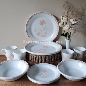 Vintage Corelle Peach Floral Dinnerware Set 16 Piece for 4 Guests