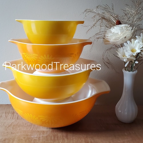 Vintage SUNFLOWER DAISY PYREX Cinderella Mixing Bowl Set Etsy