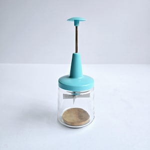 vintage Androck nut onion chopper dicer