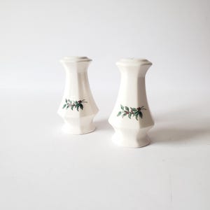 Nikko Christmastime salt and pepper shakers New in Box Japan