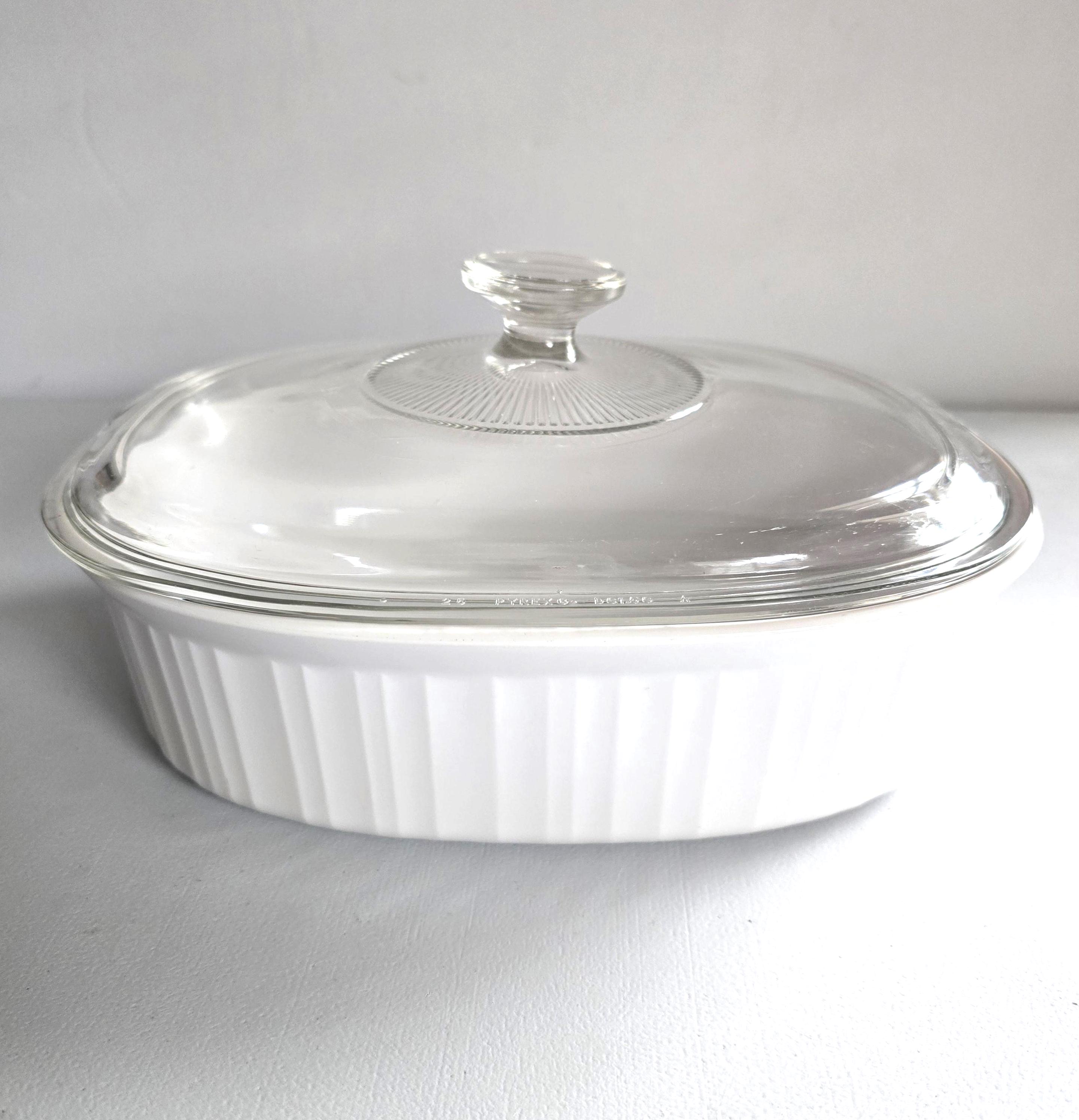 Vintage Corning Ware French White Casserole Roaster: F-2-B (2.8L